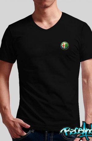 Playera cuello v negra Alfa Romeo 1982