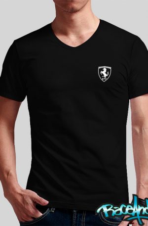 Playera cuello v negra Ferrari Sf